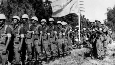 Feud between the Americans and the Soviets (4)(3) - wordplays.com